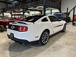 FORD MUSTANG V (2005-14) Serie 2 GT V8 5.0 CALIFORNIA SPECIAL coupé Blanc occasion - 42 900 €, 81 258 km