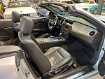 FORD MUSTANG V (2005-14) Serie 2 V6 3.7 cabriolet Gris clair occasion - 33 700 €, 83 152 km