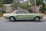 FORD MUSTANG I (1964 - 1973) cabriolet Vert clair occasion - 59 900 €, 97 600 km