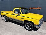 GMC SIERRA 5.7 L EFI V8 CALIFORNIA SUNDANCER pick-up Jaune foncé