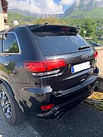 JEEP GRAND CHEROKEE 4 6.4 SRT-8 468 ch 4x4 Noir occasion - 38 500 €, 102 000 km