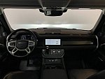 LAND ROVER DEFENDER 2 P400e hybride rechargeable 110 4x4 occasion - 78 990 €, 51 500 km
