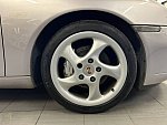 PORSCHE 911 996 Carrera 4 3.4i 300ch coupé Gris occasion - 30 990 €, 176 500 km