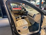 PORSCHE CAYENNE 2 (958) 3.0D V6 240 ch SUV Beige occasion - 21 900 €, 229 514 km