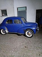 RENAULT 4 CV citadine Bleu